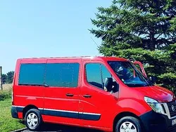 Rot Gebraucht 2015 Nissan NV400 Van | 25.000 €