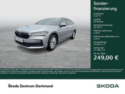 Silber Gebraucht 2025 Skoda Superb Essence Kombi | 32.714 € (Guter Preis)