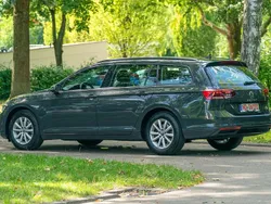 Uranograu Gebraucht 2021 VW Passat Conceptline Kombi | 17.200 € (Superpreis)