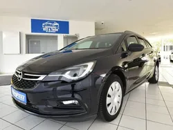 Blau Gebraucht 2018 Opel Astra Business Kombi | 12.980 € (Etwas zu teuer)