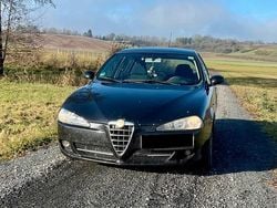 Schwarz Gebraucht 2009 Alfa Romeo 147 Kleinwagen | 599 € (Superpreis)