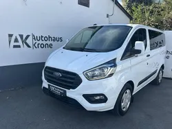 Weiß Gebraucht 2020 Ford Transit Custom Trend Van / Kleinbus | 17.990 € (Fairer Preis)