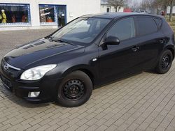 Schwarz Gebraucht 2007 Hyundai i30 Classic Limousine | 1.999 € (Guter Preis)