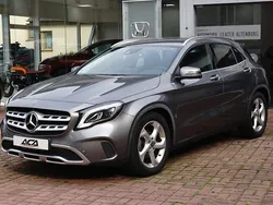 Mountaingrau Gebraucht 2019 Mercedes GLA200 Urban SUV | 22.850 € (Superpreis)