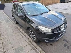 Schwarz Gebraucht 2010 Nissan Qashqai +2 Acenta SUV | 4.400 € (Guter Preis)