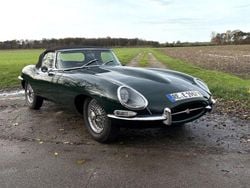 Grün Gebraucht 1967 Jaguar E-Type R Cabrio | 119.500 €