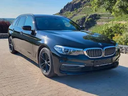 Schwarz Gebraucht 2017 BMW 520 Sport Line Kombi | 18.499 € (Fairer Preis)
