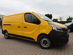 Gelb Gebraucht 2020 Renault Trafic Komfort Van | 18.683 €