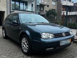Blau Gebraucht 2000 VW Golf IV Limousine | 1.290 € (Fairer Preis)