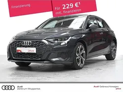 Grau Gebraucht 2022 Audi A3 Sportback e-tron Basis Limousine | 26.888 € (Etwas zu teuer)