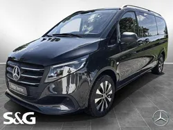 Graphitgrau metallic Gebraucht 2024 Mercedes Vito Van / Kleinbus | 65.185 €