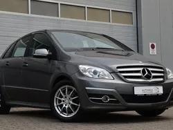 Grau Gebraucht 2010 Mercedes B200 Van / Kleinbus | 8.999 € (Etwas zu teuer)