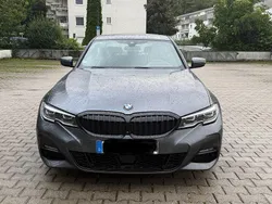 Grau Gebraucht 2019 BMW 320 M Sport Limousine | 25.900 € (Fairer Preis)
