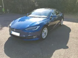 Blau Gebraucht 2016 Tesla Model S Limousine | 23.699 € (Teuer)