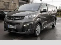 Mondstein grau/e:vulkan grau Gebraucht 2023 Opel Zafira Life Selection Van | 38.950 € (Fairer Preis)