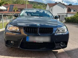 Blau Gebraucht 2006 BMW 318 Limousine | 3.900 € (Fairer Preis)