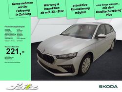 Brilliantsilber metallic Gebraucht 2025 Skoda Scala Essence Kleinwagen | 20.550 € (Guter Preis)