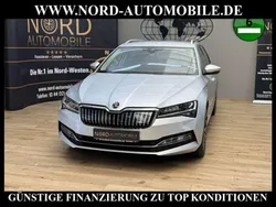 Brilliantsilber meta (metallic) Gebraucht 2022 Skoda Superb LAURIN & KLEMENT Kombi | 24.800 € (Guter Preis)