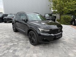 Schwarz Gebraucht 2025 Volvo XC40 Plus SUV | 47.000 €