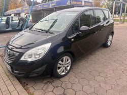 Schwarz Gebraucht 2010 Opel Meriva Edition Van / Kleinbus | 4.200 € (Guter Preis)