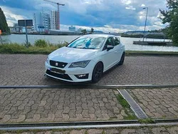 Weiß Gebraucht 2013 Seat Leon Kleinwagen | 10.599 € (Teuer)