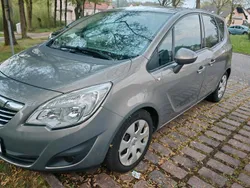 Braun Gebraucht 2012 Opel Meriva Van / Kleinbus | 4.999 € (Fairer Preis)