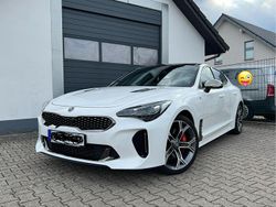Weiß Gebraucht 2019 Kia Stinger Kleinwagen | 30.000 € (Guter Preis)