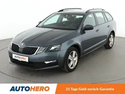 Grau Gebraucht 2020 Skoda Octavia Ambition Kombi | 18.210 € (Superpreis)
