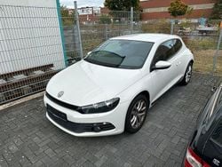 Weiß Gebraucht 2009 VW Scirocco Sport Coupé | 3.400 € (Teuer)