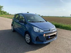 Blau Gebraucht 2017 Hyundai i10 Classic Kleinwagen | 5.200 € (Guter Preis)