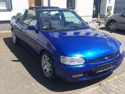 Blau Gebraucht 1995 Ford Escort Cabriolet Cabrio | 1.950 €