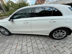 Weiß Gebraucht 2019 Mercedes A180 Kleinwagen | 19.000 € (Guter Preis)