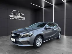 Grau Gebraucht 2016 Mercedes A180 Business Limousine | 16.990 € (Etwas zu teuer)