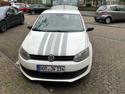 Weiß Gebraucht 2011 VW Polo Trendline Kleinwagen | 2.500 € (Guter Preis)