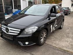 Schwarz Gebraucht 2011 Mercedes B180 Van / Kleinbus | 6.250 € (Guter Preis)