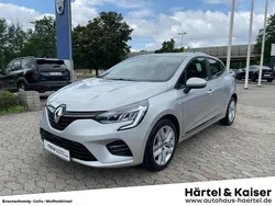 Platingrau (grau) Gebraucht 2020 Renault Clio V Experience Limousine | 12.690 € (Guter Preis)
