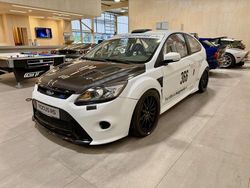 Frostweiß Gebraucht 2009 Ford Focus RS Limousine | 19.990 €