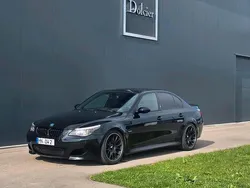 Schwarz Gebraucht 2005 BMW M5 Limousine | 31.000 € (Etwas zu teuer)