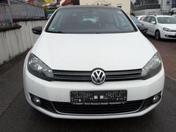 Weiß Gebraucht 2011 VW Golf VI Style Kleinwagen | 2.999 € (Guter Preis)