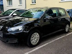 Schwarz Gebraucht 2011 VW Golf VI Limousine | 4.700 € (Guter Preis)
