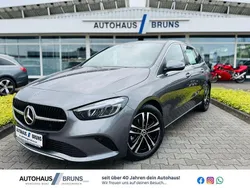 Grau Gebraucht 2024 Mercedes B180 Progressive Van / Kleinbus | 33.685 € (Teuer)