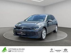 Grau Gebraucht 2025 VW Golf VIII Life Limousine | 34.890 € (Teuer)