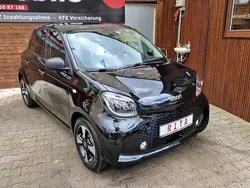 Schwarz Gebraucht 2022 Smart ForFour Electric Drive Kleinwagen | 9.980 € (Fairer Preis)