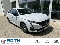 Weiss Gebraucht 2024 Peugeot 308 Active Kombi | 23.990 € (Guter Preis)