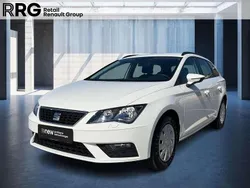 Weiß Gebraucht 2019 Seat Leon ST Reference Kombi | 15.990 € (Fairer Preis)