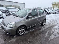 Grau Gebraucht 2004 Toyota Yaris Sol Kleinwagen | 1.450 € (Superpreis)