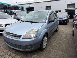Blau Gebraucht 2005 Ford Fiesta Ambiente Kleinwagen | 1.699 € (Fairer Preis)