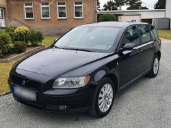 Schwarz Gebraucht 2004 Volvo V50 Kombi | 4.900 € (Teuer)