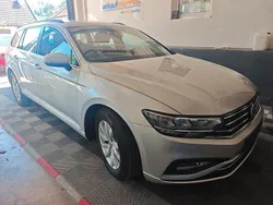 Silber Gebraucht 2020 VW Passat Business Kombi | 18.290 € (Guter Preis)