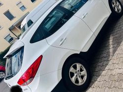 Weiß Gebraucht 2010 Hyundai ix35 SUV | 8.499 € (Etwas zu teuer)